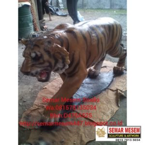 Kelik Studio Semar Mesem Patung Macan Contoh Seni Patung