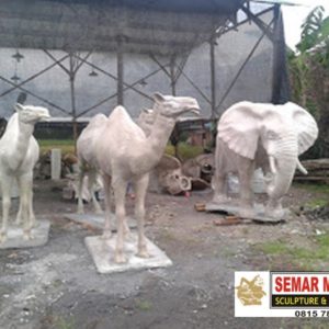 Kelik Studio Semar Mesem Patung Fiber Magelang Gambar Patung Kerajinan