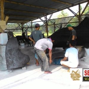 kelik-studio-semar-mesem-patung-batu-murah-patung-suroboyo