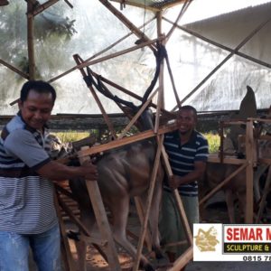 Patung Doraemon Murah Pengrajin Patung Fiber Jasa Pembuatan Patung Kayu