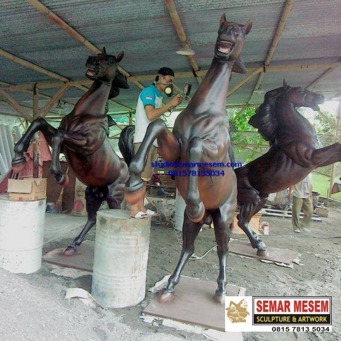 Tempat Bikin Patung Patung Kuda Besar Patung Kuda Bali