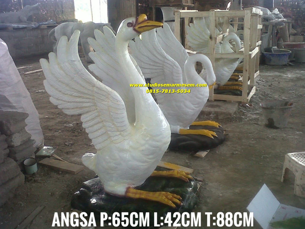 Jasa Buat Patung Angsa Fiberglass/081578135034