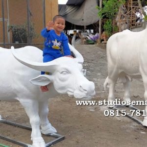 Patung Sapi Betina Dapat Wisata Patung Sapi Boyolali