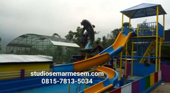 Perosotan Waterboom Permainan Waterpark