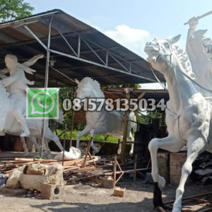 Patung Kuda Kuda Fiberglass Maskot Perumahan