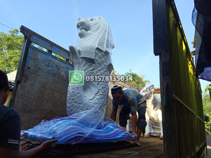 Patung Singapura Seni Patung Adalah Patung Fiberglass