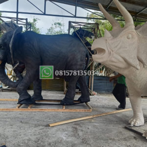 Pembuatan Patung Fiber Pengrajin Patung Fiber Surabaya